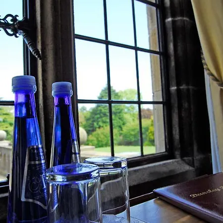 Dunsley Hall Country house *