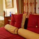 Dunsley Hall منزل ريفي ويتبي