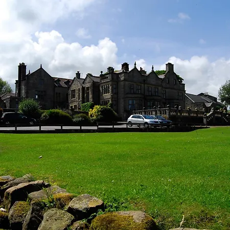 Dunsley Hall