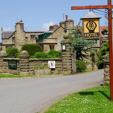 Landhaus Dunsley Hall *